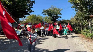 Çatalpınarda minik yüreklerden Filistine barış çağrısı