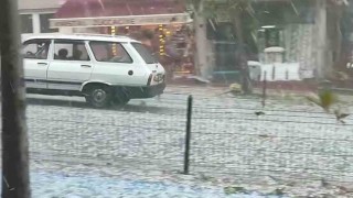 Çaycumada ceviz büyüklüğünde dolu yağışı hayatı olumsuz etkiledi