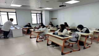 Çayırovada üniversiteye hazırlık kursları başladı