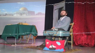 Çınarcıkta Bir Filistin Hikayesi adlı oyun sahnelendi