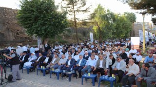 Cizrede Aşk ve İrfan Göklerinin Yıldızı: Melaye Ciziri paneli düzenlendi