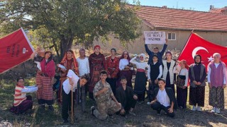 Çocuklardan Cumhuriyet Bayramına özel farklı kutlama