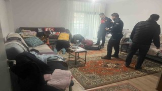 Çorumda emekli astsubay evinde ölü bulundu