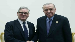 Cumhurbaşkanı Erdoğan, Mısırda İngiltere Başbakanı Starmer ile görüştü