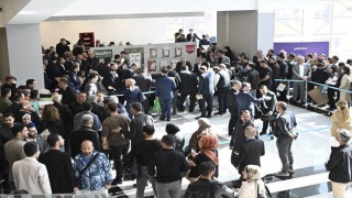 Cumhurbaşkanlığı Özel Kalem Müdürü Doğandan terör gazisi Gündüze imzalı kitap