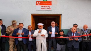 ‘Demirkaş Köyü Camii dualarla ibadete açıldı