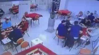 Depreme okey oynarken yakalandılar