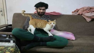 Depremin ardından eve kapanan genç sanal dünyaya bağımlı hale geldi