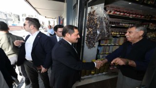 Depremzede esnaftan iş yerini üçüncü kez ziyaret eden valiye davet