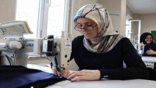 Dikişle ısınan kalpler: Ümraniyeden Vana yardım eli