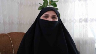 Diyarbakırda bebeği öldü denilip cenazesi gösterilmeyen anne 33 yıldır evladının hasretiyle yaşıyor
