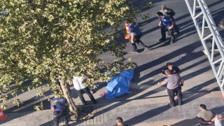 Diyarbakırda kaldırımda silahlı saldırıya uğrayan kişi hayatını kaybetti