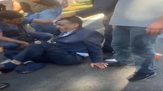 Diyarbakırda yolun karşısına geçmeye çalışan yayaya minibüs çarptı