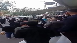 Düğünde aileler arasındaki kavga kameraya yansıdı