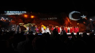 Dülükte tarih, sanat ve moda ile buluştu