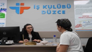 Düzce İş Kulübü, iş veren ile işçi arasında köprü oluyor