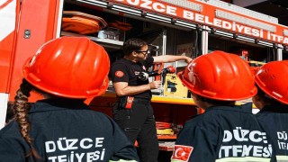 Düzce itfaiyesi 744 öğrenciyi ağırladı