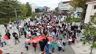 Düzcede yüzlerce kişi Filistine destek için buluştu