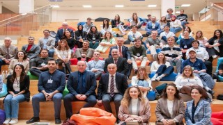 EBYÜde Global Englishes in Language Teaching Programının açılışı gerçekleştirildi