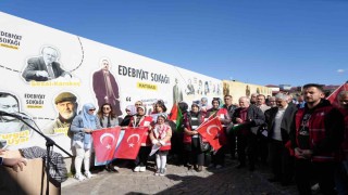 Edebiyat Sokağından Gazze şiirleriyle selam gönderildi