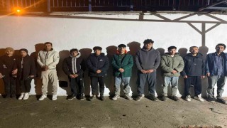 Edirnede 17 düzensiz göçmen yakalandı