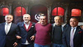 Efsaneler Emir Yuşanın anısına sahaya çıkıyor