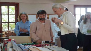 El emeği ürünler usta eller tarafından incelendi