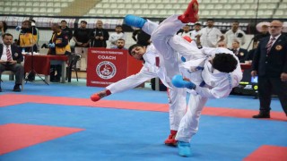 Elazığda binin üzerinde karate sporcusu, Milli Takıma seçilmek için ter döküyor