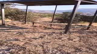 Elazığda otobüs durağının koruma plakaları çalındı