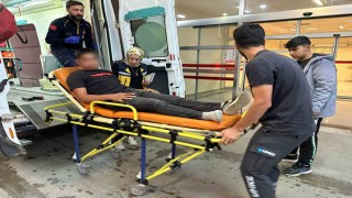 Elektrikli bisiklet ile motosiklet çarpıştı: 1 yaralı