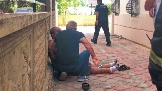 Eline aldığı tiner şişesi ve çakmakla kendini yakmak istedi