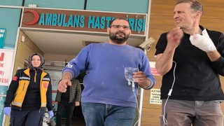 Elini freze makinesine kaptıran marangozun parmakları koptu