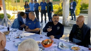 Emniyet Müdürü Sarıbuva, Emekli Polislerle Bir Araya Geldi
