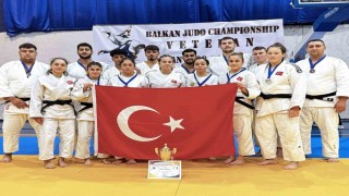 Enes Pınar bir ayda iki kez Balkanları fethetti