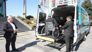 Engelsiz Melikgazi aracı hizmette