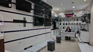 Ereğlide su baskını sonrası esnaf yaralarını sarıyor