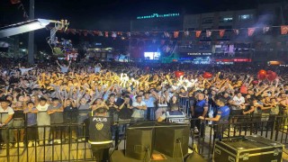 Ertelenen Aleyna Tilki konseri 10 Ekimde yapılacak