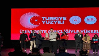 ERÜye FISUdan üç ödül birden