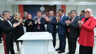 Erzincanda Cumhuriyet Resepsiyonu yoğun katılımla gerçekleşti