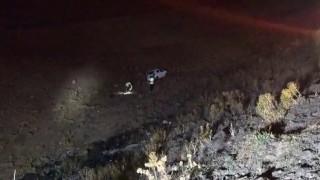 Erzurumda otomobil 50 metrelik uçuruma yuvarlandı: 1 yaralı