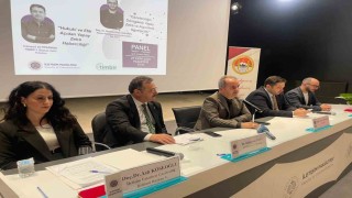 Erzurumda yeni medya çağı konuşuldu