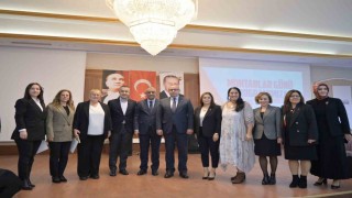 Esenyurt Başkan Vekili Can Aksoy muhtarlarla bir araya geldi