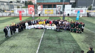 Esenyurt Belediyesinden amatör spor kulüplerine malzeme desteği