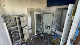 ESKİnin tesisine girip kapıyı delen hırsızlar ne buldularsa çaldılar