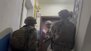 Eskişehirde 150 kilo uyuşturucu üretilebilecek ham madde ele geçirildi