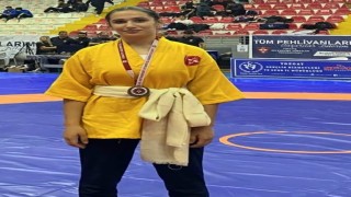 Evindar, güreşte Türkiye 3üncüsü oldu