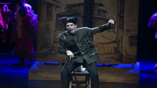 Eyvah Nadir oyunu yeniden sahnede