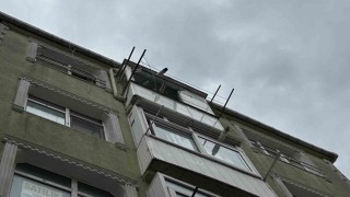 Fatihte şüpheli ölüm: Bir kadın 5. kattan düştü, hayatını kaybetti