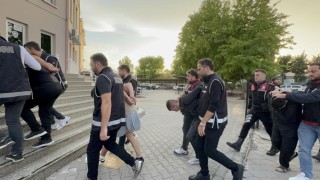 Fethiyede polise ateş açan iki zanlı tutuklandı