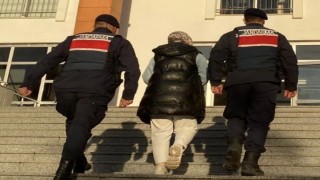 FETÖ üyeliğinden aranan kadın, jandarma tarafından yakalandı